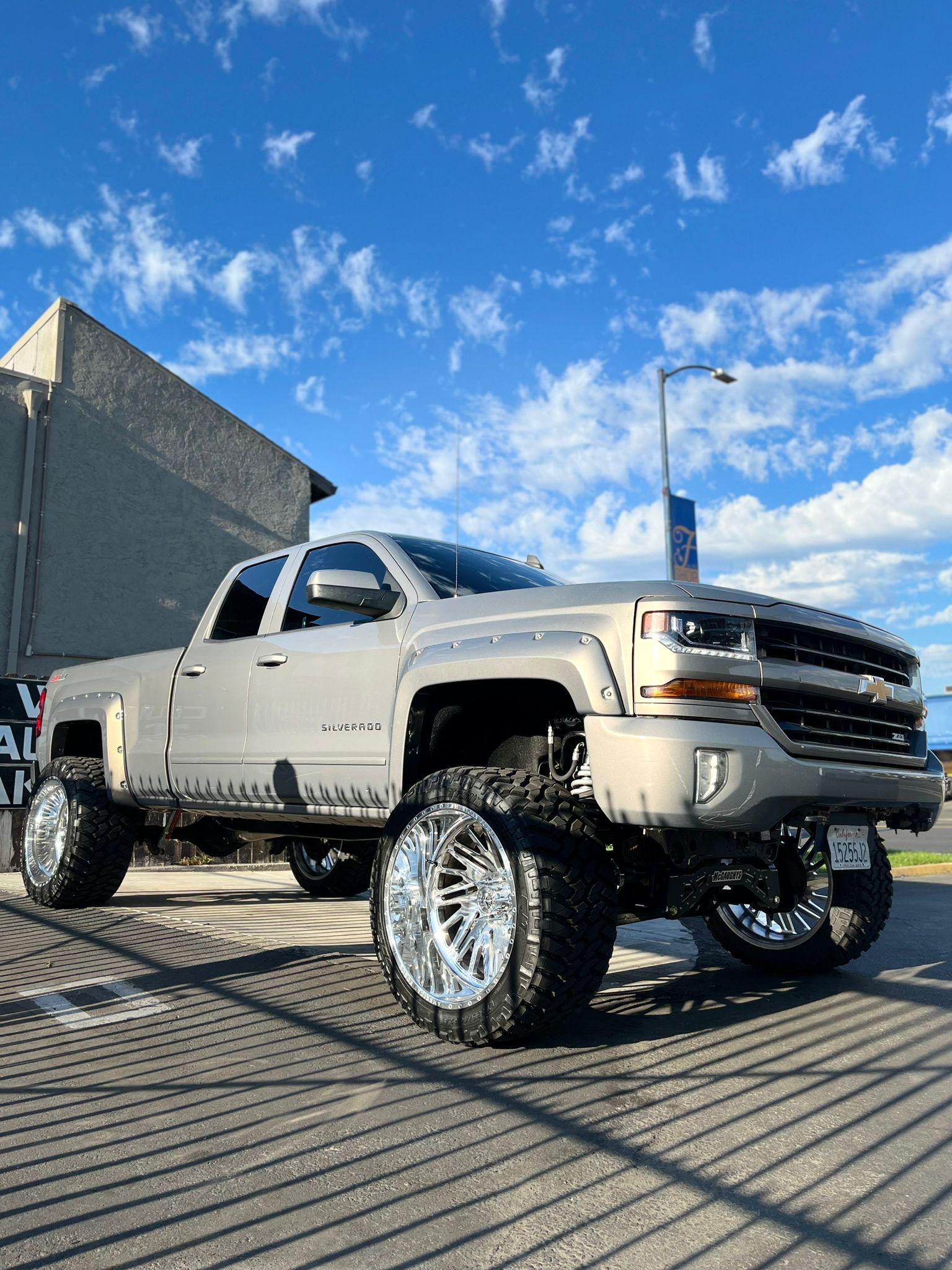 whatsapp image 2025 10 14 at 11.49.51 pm (1)